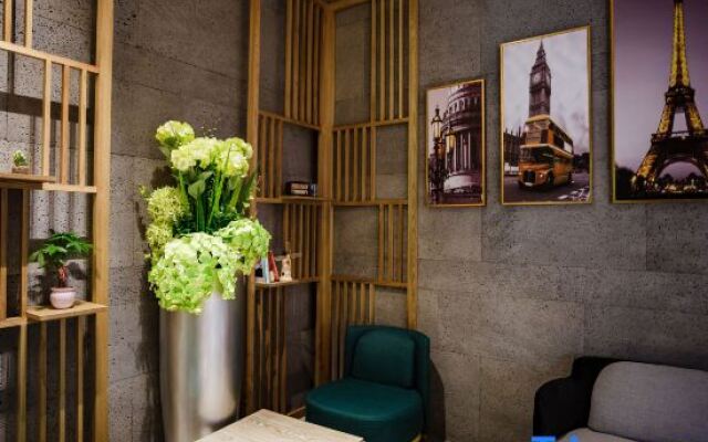 H Pin Hotel (Shaoguan Xihe Sports Center)