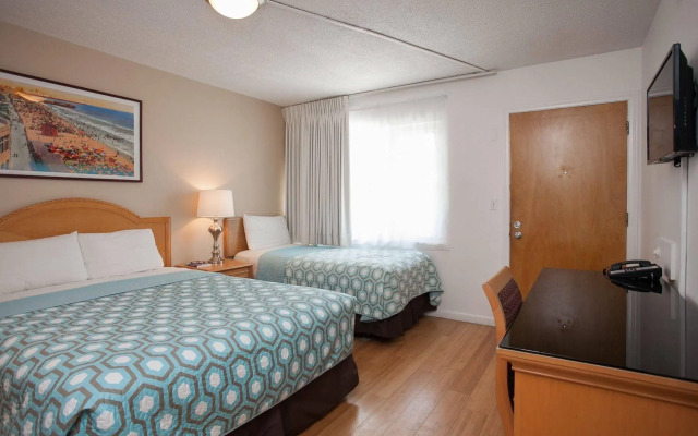 Ocean Lodge Santa Monica Beach Hotel