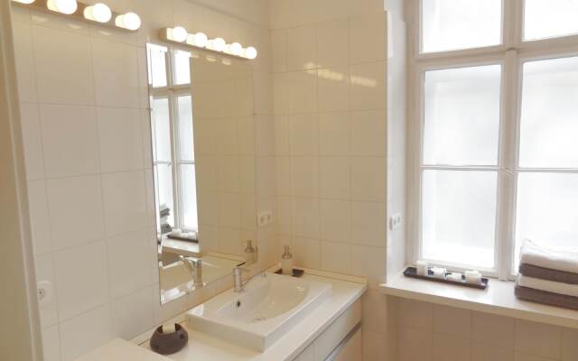 Blauhouse Apartments