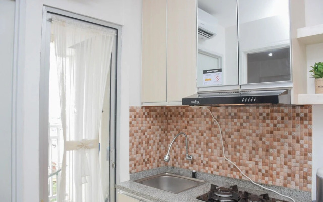 Strategic and Simply 2BR near Cassablanca at Bassura City Apartment