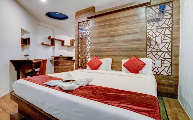 Hotel RR Suites - Near LODHA Xperia Mall