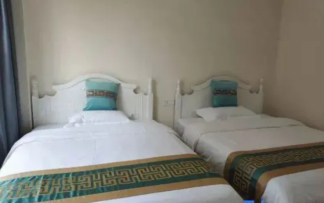 Shuimo Yijia Apartment (Qingte Town 204 National Road Branch)