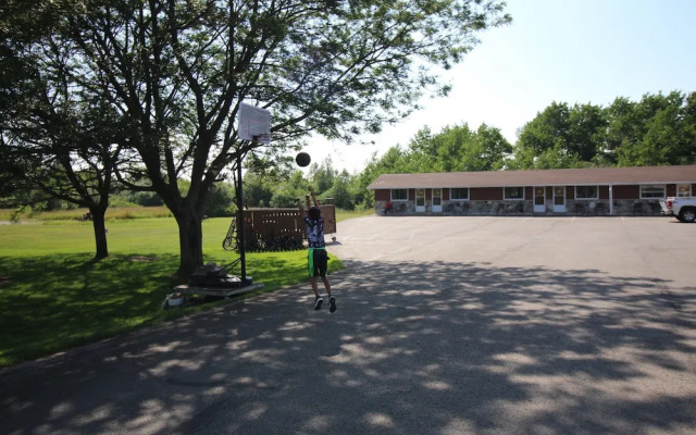 Roger's Motel