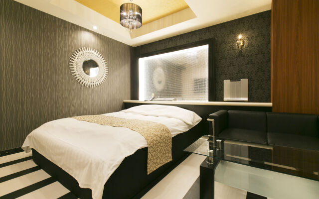 Hotel Atlantis Higashiosaka - Adults Only