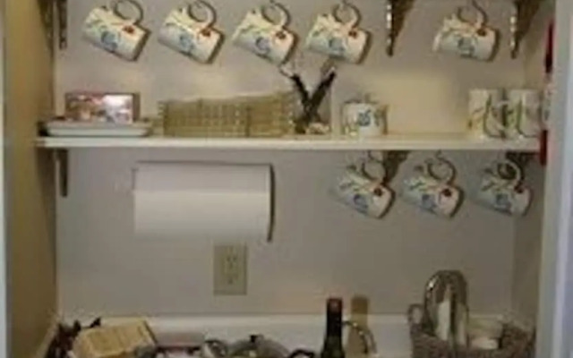 Green River Bridge House