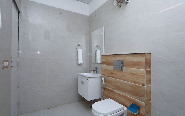 OYO Flagship 14945 Hotel UK-07