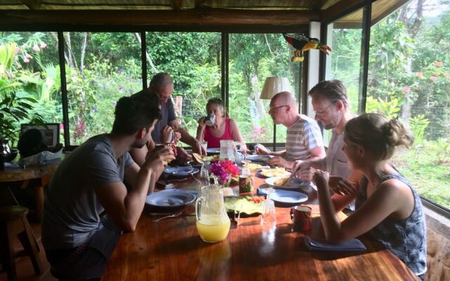 Chalet Nicholas B&B Costa Rica