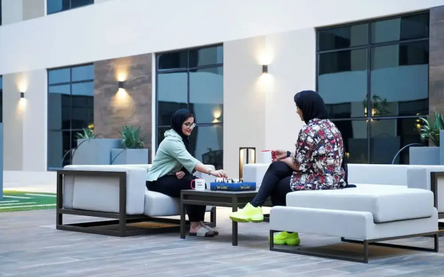 AlIskan Al Tullabi - Female Only