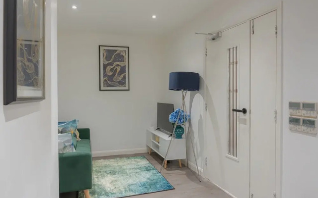 2br-sleeps5-citycentre-ws98