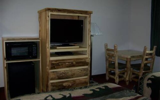 North Park Inn & Suites