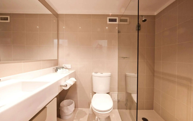 Mercure Canberra