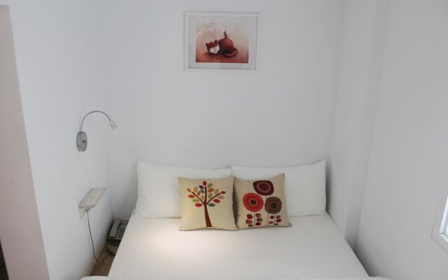 4Plus Hotel