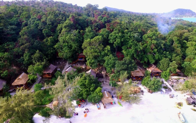 High Land Beach Bungalow