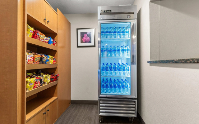 Quality Inn & Suites Denver International Airport