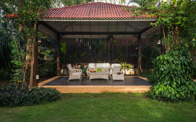 Seis Villa-Splendid 4 bhk villa with private pool