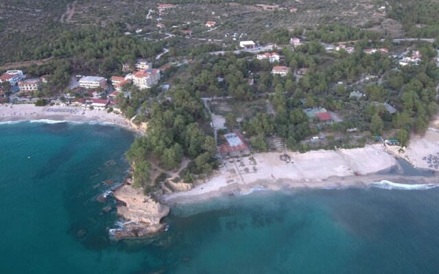 Blue Green Studios  Camp Pefkari