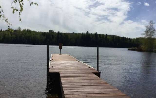 Chalet Grandes-piles St-maurice, Quai Privé