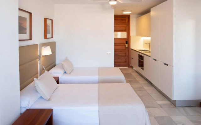 Parque Santiago Iii And Iv