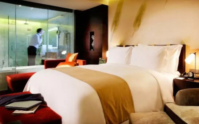 InterContinental Beijing Beichen Café O2