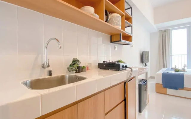 Wooden Style Studio At Apartment Tokyo Riverside Pik 2