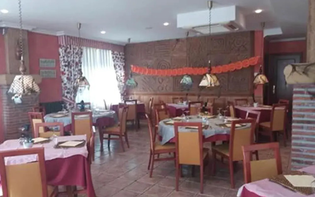 Hostal Restaurante Tanis
