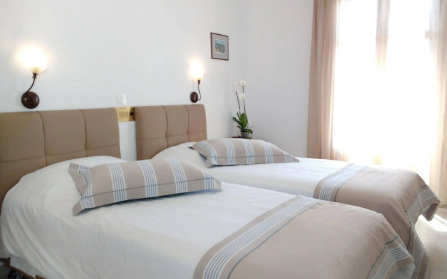 Vigla Hotel