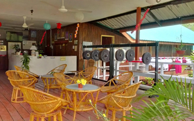 Kinabalu Poring Vacation Lodge - Hostel