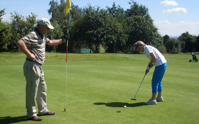 Newent Golf Club & Lodges