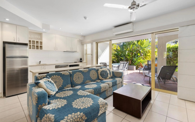 French Quarter Apartment 116 – Guest Rooms – Noosa Heads