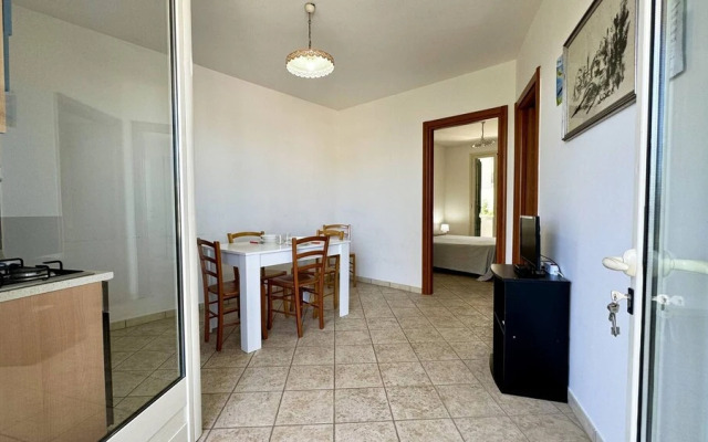 App Lungolago 3 Places Near the Beach