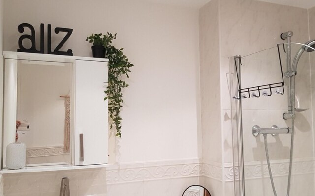 Apartment 12