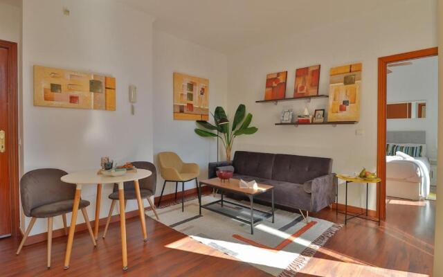 Brand New One Bedroom Cathedral Views