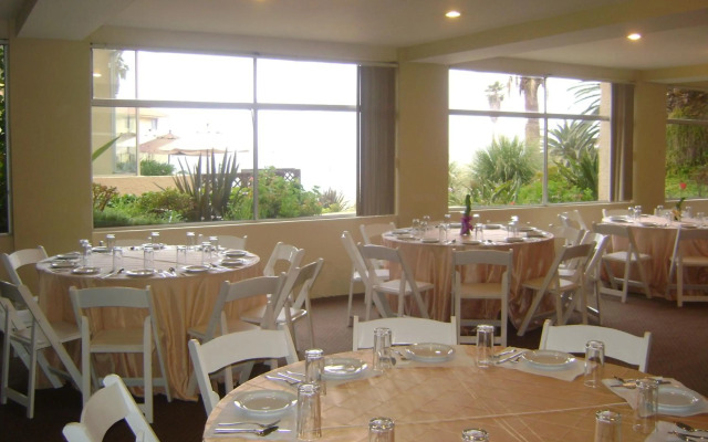 Puerto Nuevo Baja Hotel & Villas