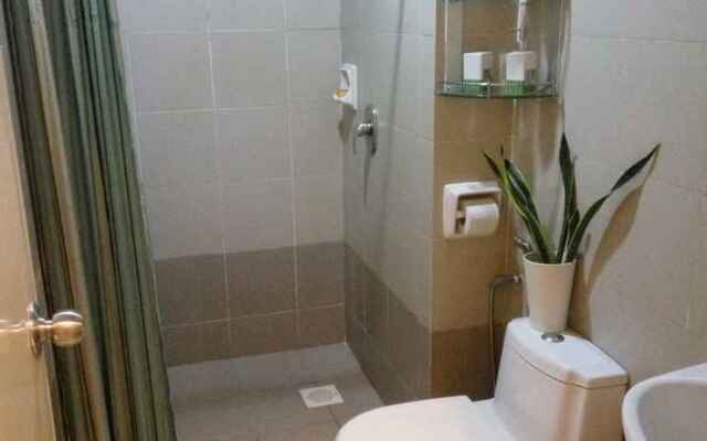 Windsor Tower Serviced Apartment