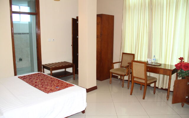 Safina Hotel & Apartments