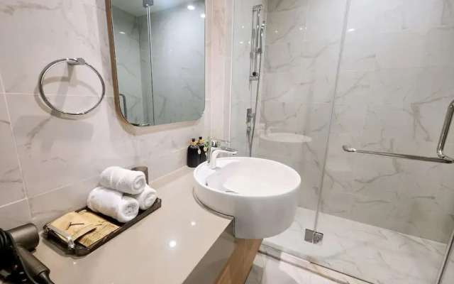 Zenity View Residence Luxury Apartment