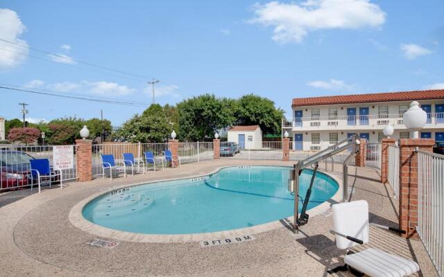 Americas Best Value Inn San Antonio Windcrest