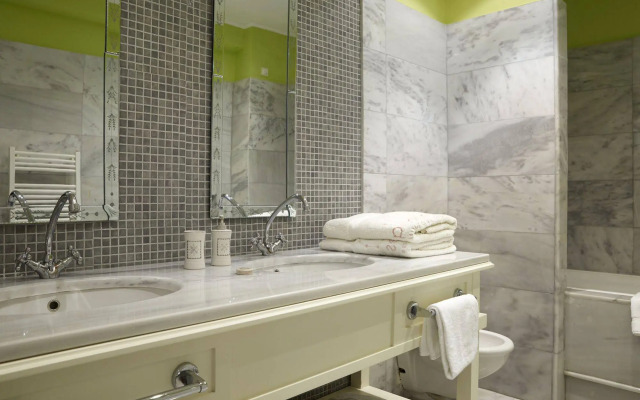 Pleiades Luxurious Villas