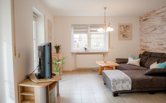 Bright Apartment With Balcony Outside the City Centre of Regensburg