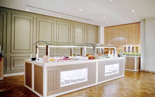 Dolce by Wyndham CampoReal Lisboa