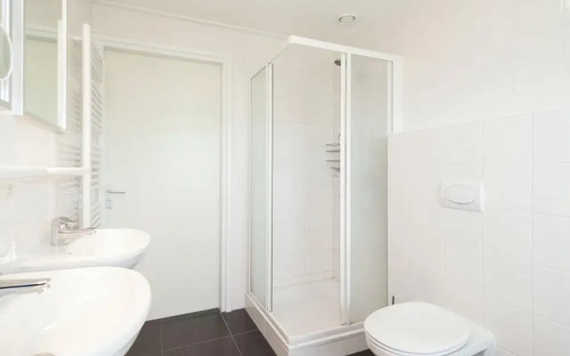 Boathouse Villa Near Stavoren With View