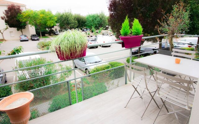 Carcassonne -Terrasse-Parking-WIFI 3lits