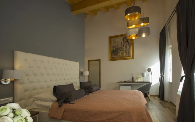 Aspalathos Residence