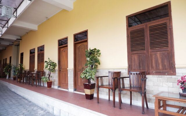 OYO 405 Wisma Yosoputro