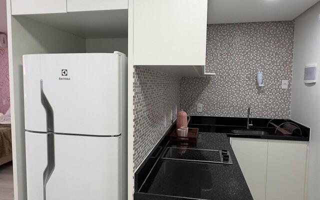 Flat Rosa encantador vista lago