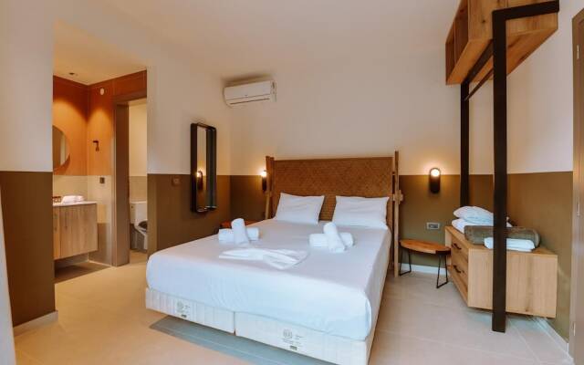 Theros Villas With Private Pool