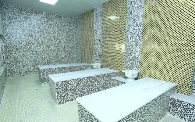 Spring Hotel Resort & Spa