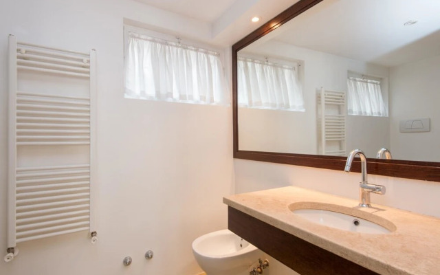 RSH Lucina Design Terrace Apartment
