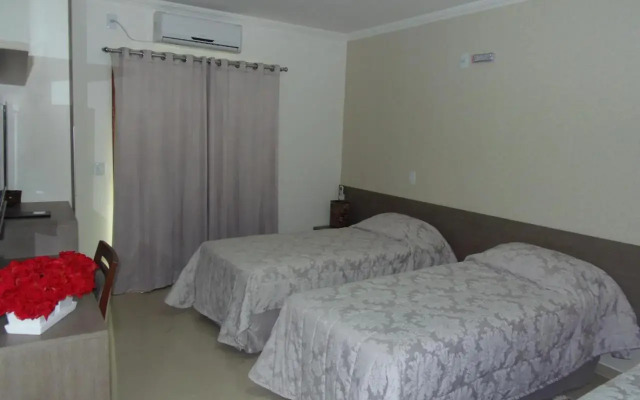 Dourada Parque Hotel