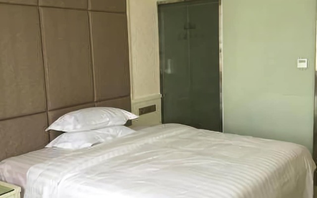 Renmin Hotel
